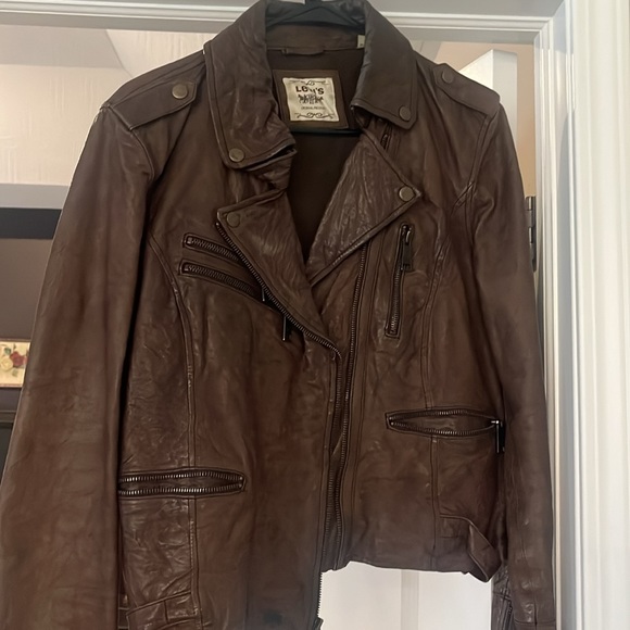 Genuine distressed brown leather Levi jacket - Picture 1 of 8